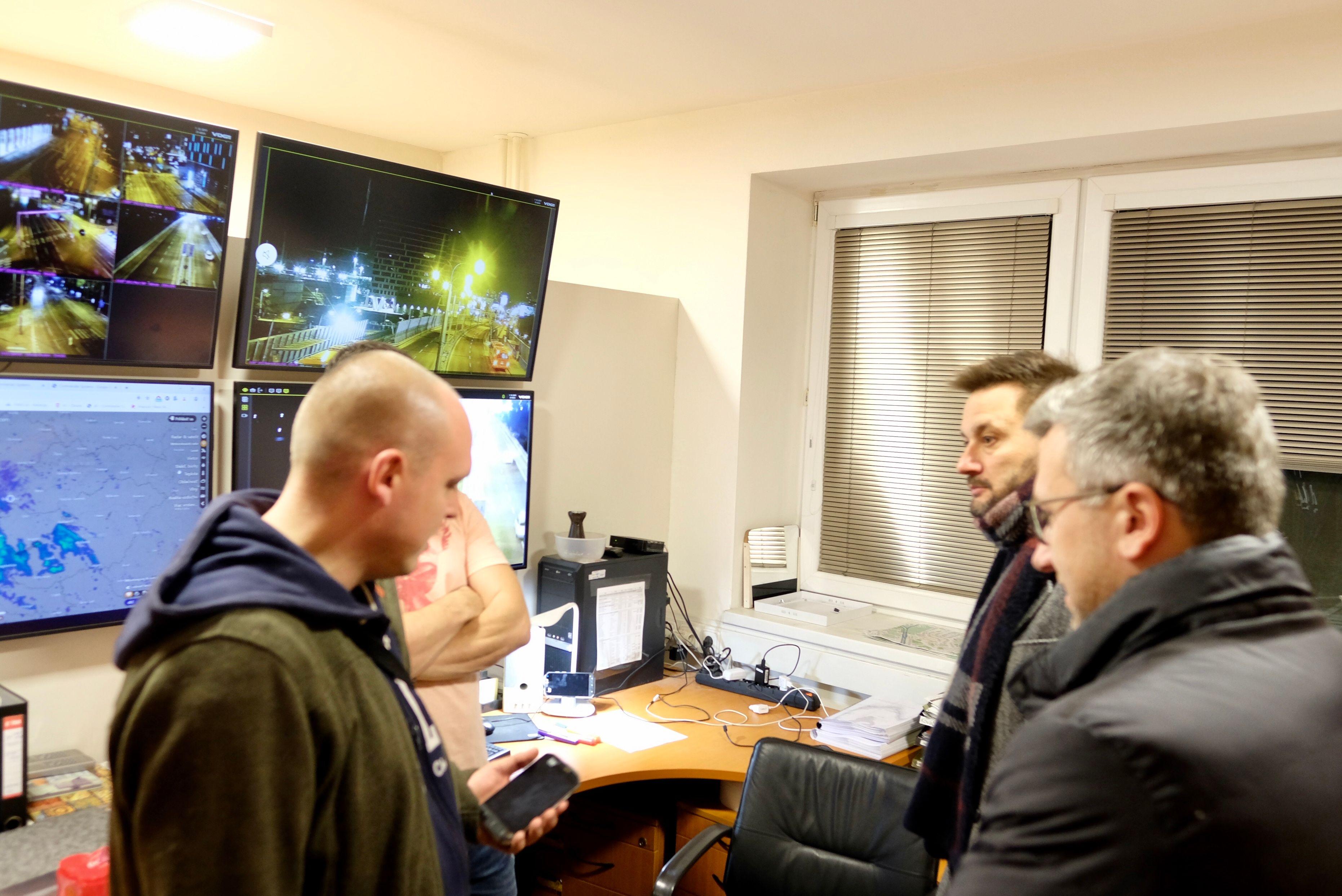 fotografia - mestský dispečing zimnej údržby